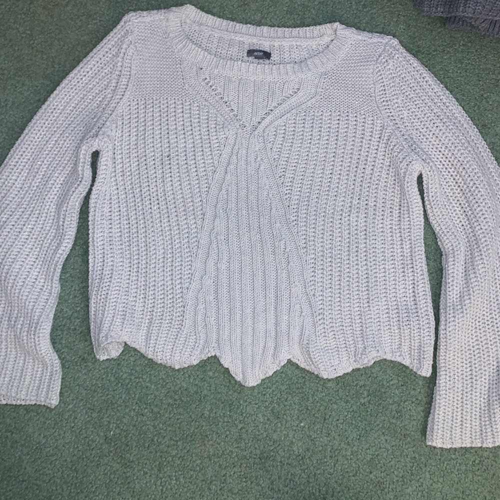 Grey crop sweater